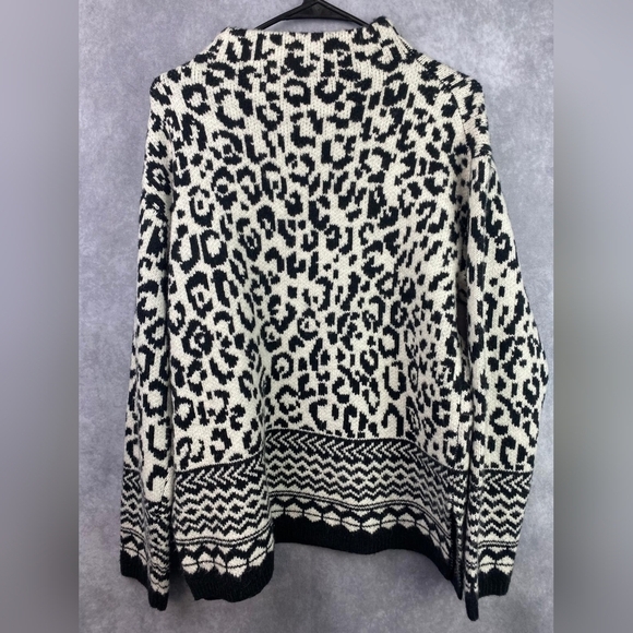 ANN TAYLOR Mixed Animal Print Mock Neck Sweater Women's Size M - Picture 7 of 12